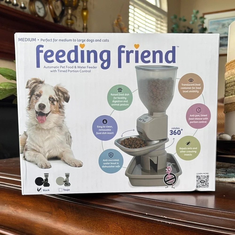 Feeding Friend automatic dog